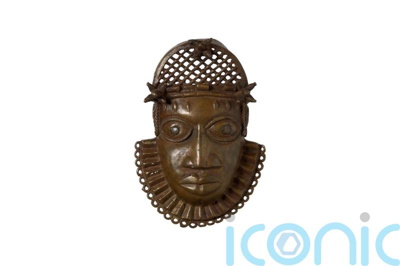 London museum returns looted Benin bronzes to Nigeria
