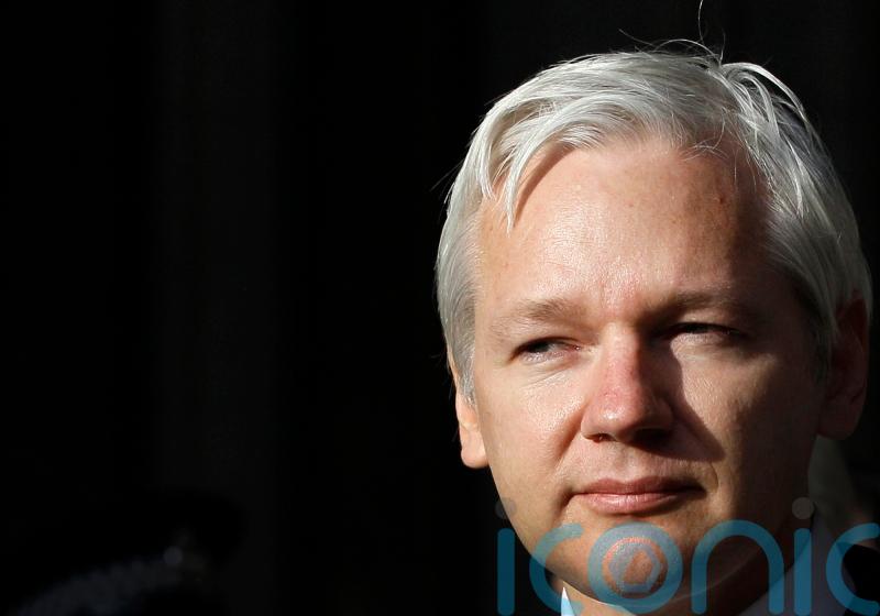 Australian PM steps up calls for US to drop charges against Julian Assange
