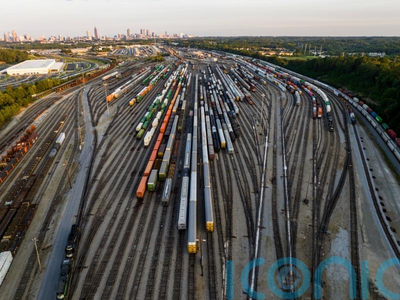US House of Representatives votes to avert rail strike and impose deal on unions
