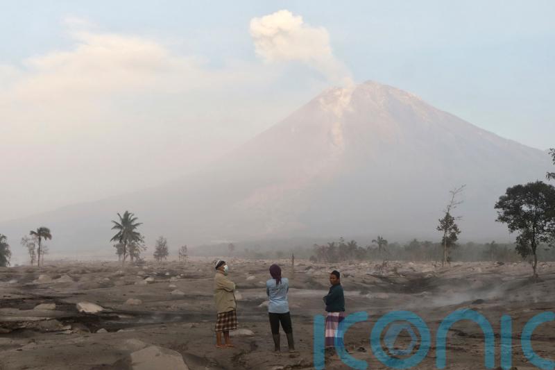 Search under way after volcanic eruption buries Indonesian island homes