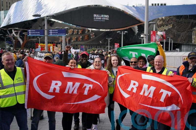 Rail union clashes with Government over strikes before Christmas