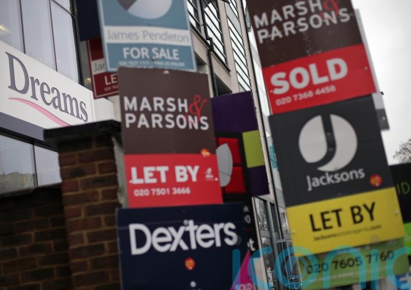 House prices record biggest monthly fall since 2008 in November