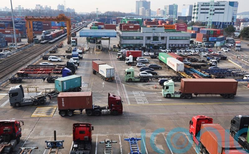 South Korean truckers end 16-day strike over freight rates