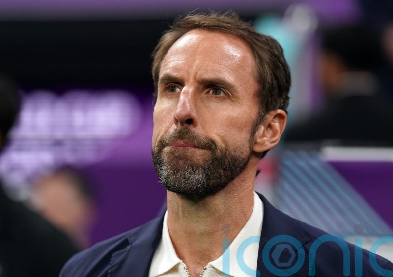 Gareth Southgate will not rush into decision over future as England boss