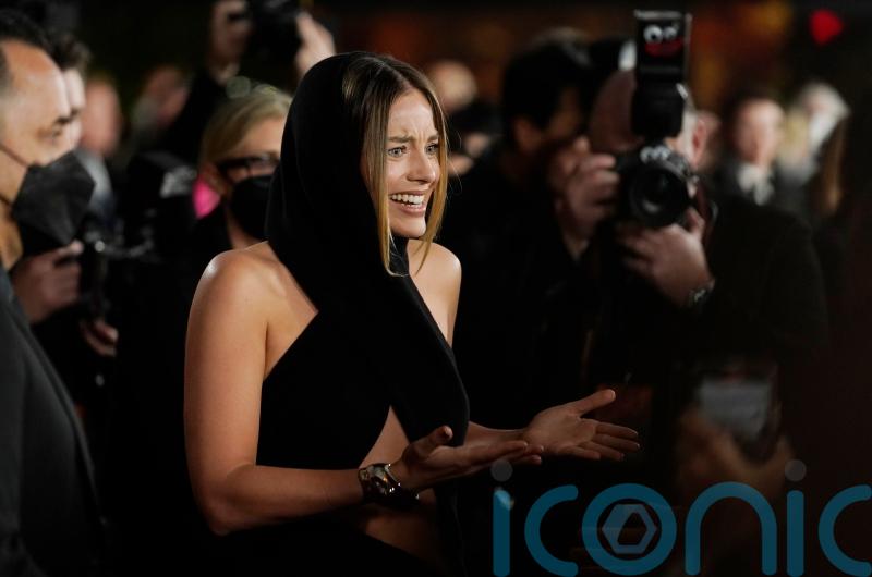 Stars of Babylon bring Golden Age Hollywood glamour to LA premiere