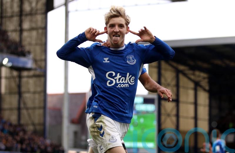 Football rumours: Anthony Gordon closing in on new Everton deal