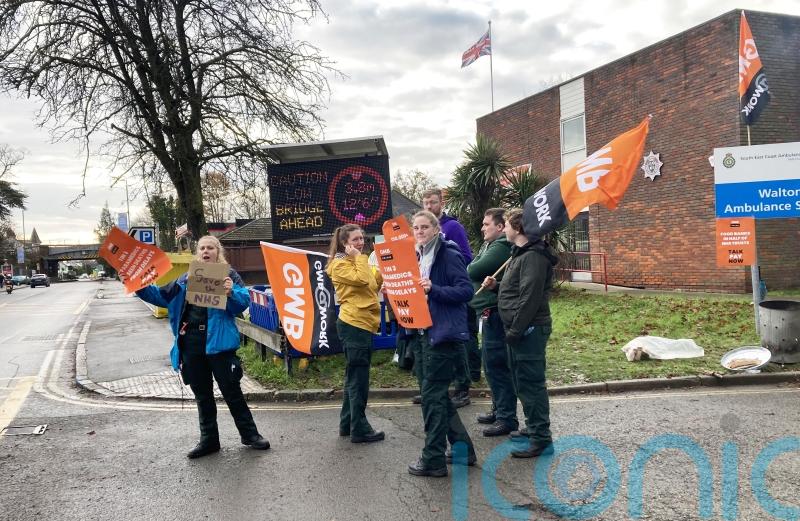 Ambulance service in south east ‘tells striking staff not to talk to media’