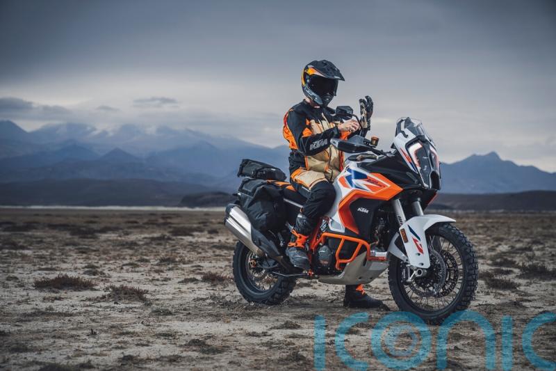 KTM revises 1290 Super Adventure R with new colours and extra tech