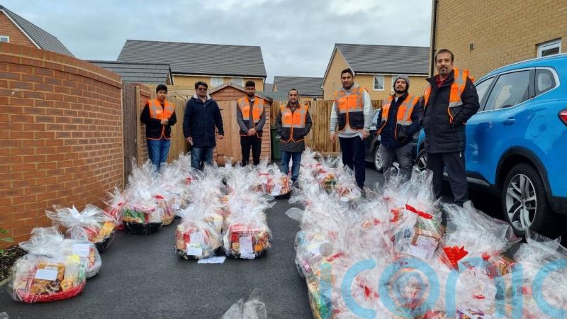 Young Muslims help hundreds across the UK over Christmas