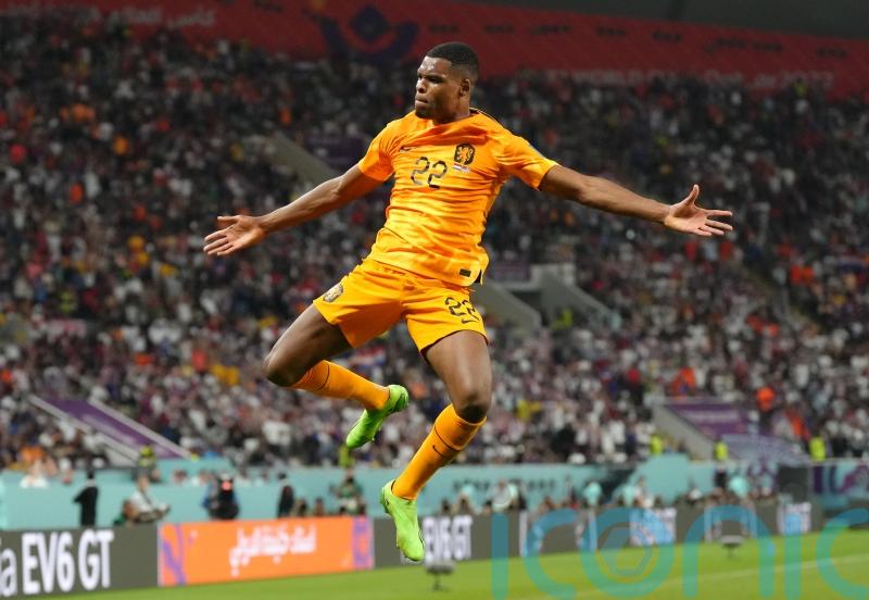 Football rumours: Man Utd and Chelsea prepare for Denzel Dumfries bidding war