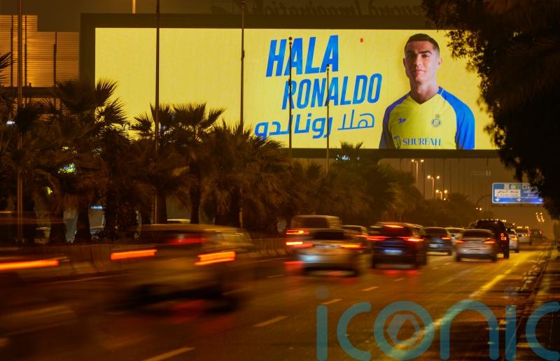 Thoughts with Hamlin and Ronaldo arrives in Riyadh &ndash; Tuesday&rsquo;s sporting social