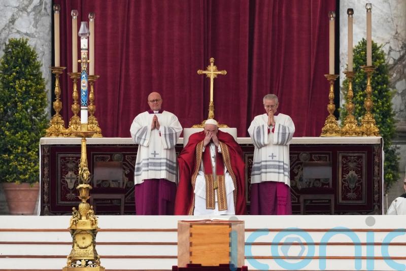 Faithful mourn Benedict XVI at funeral presided over by Pope