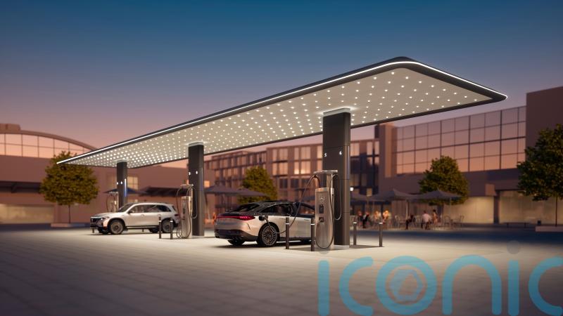 Mercedes to roll out global high-powered EV charging network
