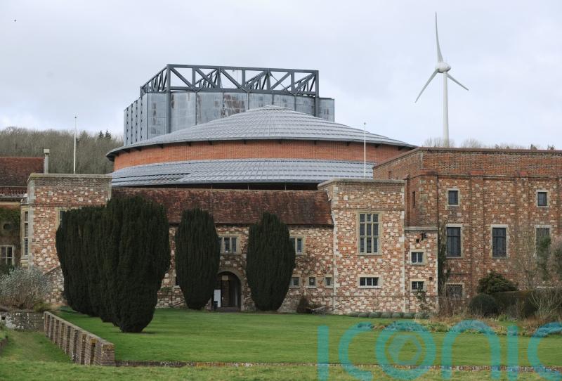 Glyndebourne cancels 2023 tour after cuts to its public funding