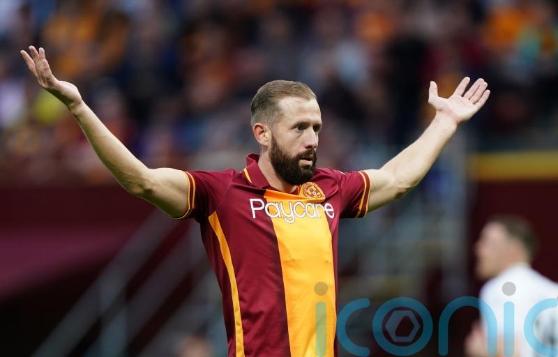 We&rsquo;re conceding too easily &ndash; Kevin van Veen says soft goals costing Motherwell