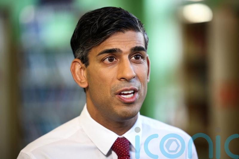 Sunak says ministers ‘happy to talk about pay’ in crisis talks with union chiefs