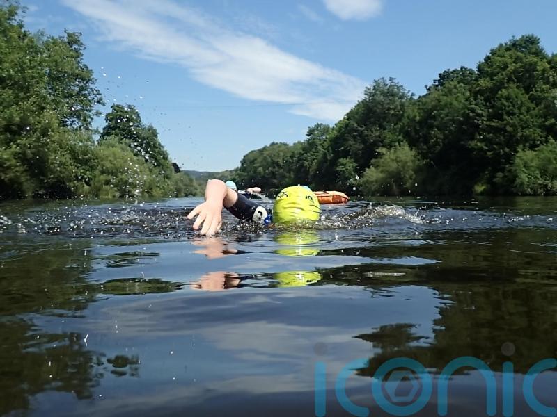 Open water swimmers warned about fluid in the lungs