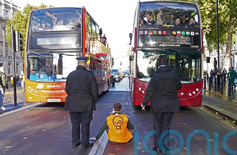 Starmer criticises Sunak’s plans for extra police powers to tackle protesters