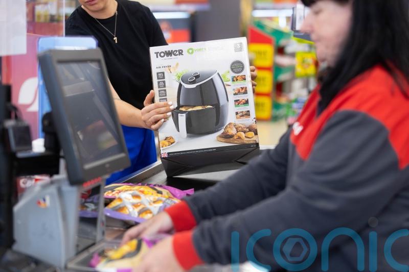 Air fryers help retailers to best monthly performance in 20 years &ndash; trade body
