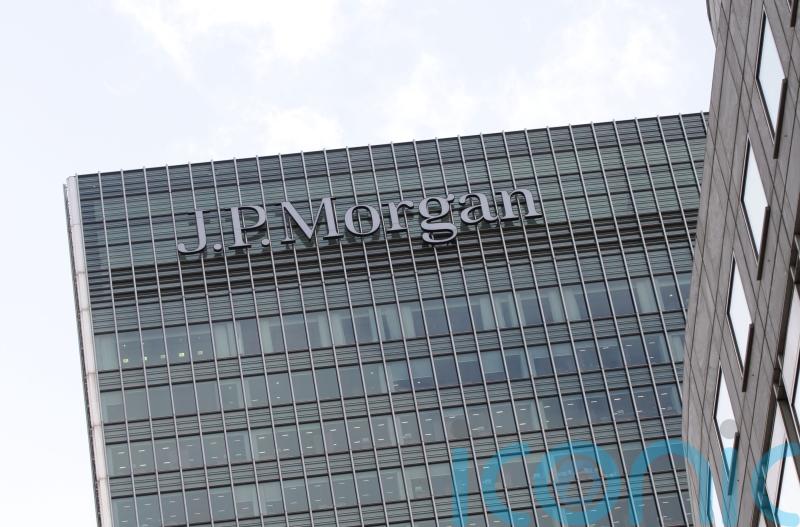 Bankers’ bonuses will drop to reflect performance, JP Morgan chief says