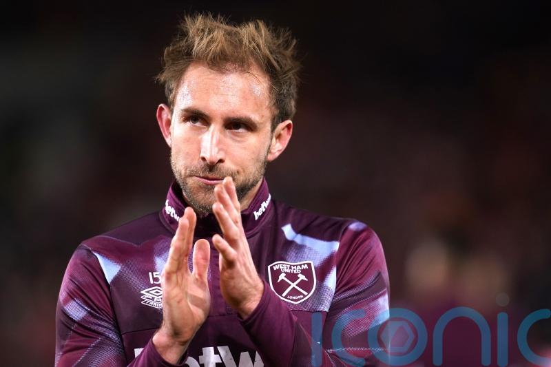 Craig Dawson signs for Wolves after three years with West Ham