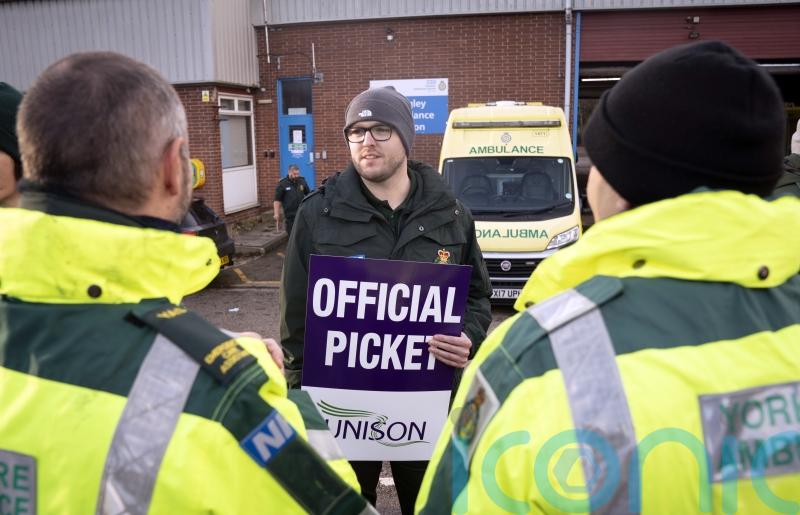 Ambulance workers stage latest strike as Hunt urged to fund ‘fair’ pay deal