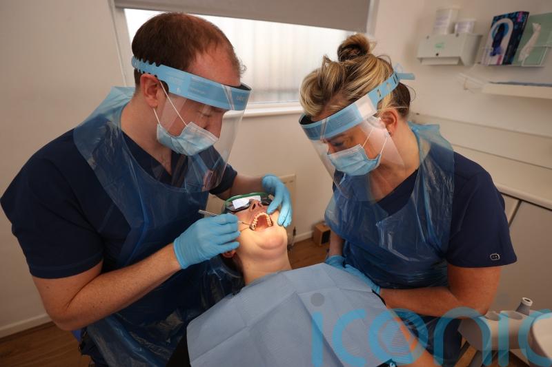 Dentists warn of ‘wholesale exodus’ from NHS without Government action