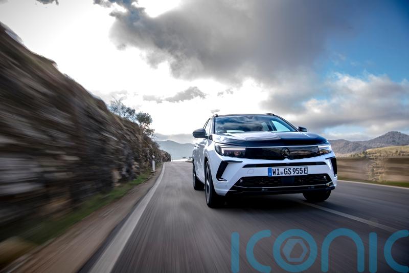 First Drive: Does the Vauxhall Grandland GSe work as a sporty hybrid SUV?