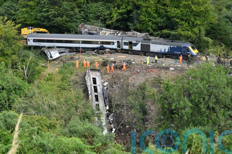 Prosecutors consider whether Network Rail will be charged over Stonehaven crash
