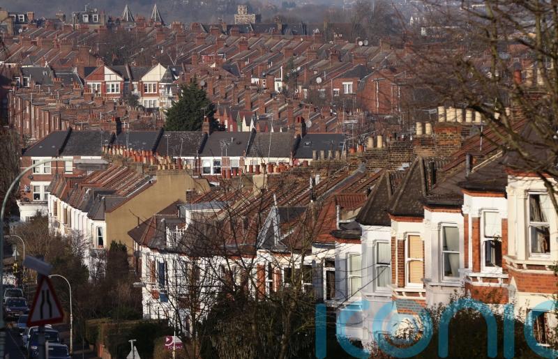 Asking rents hit record highs in final months of 2022, says property website