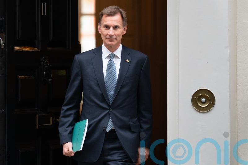 Hunt does not rule out receiving tax penalty amid calls for Zahawi to go