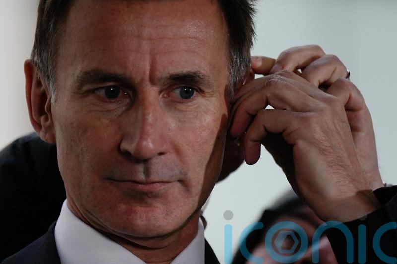 Hunt says he has never paid a tax penalty amid growing calls for Zahawi to go
