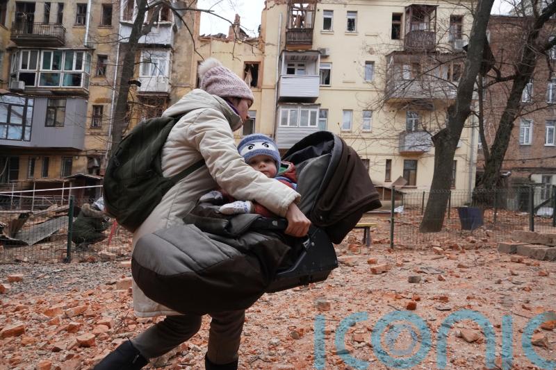 Five Ukrainian civilians killed as deadlocked warring sides consider next move