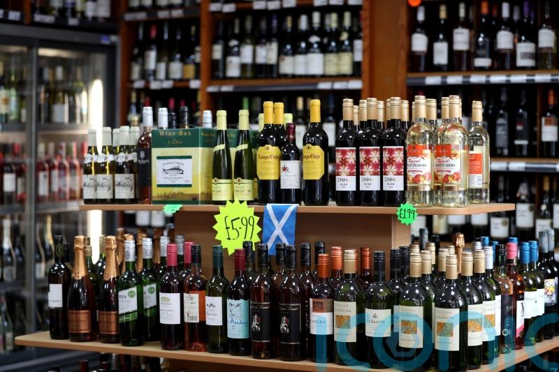 People with alcohol issues ‘slipping through the net’, health body warns