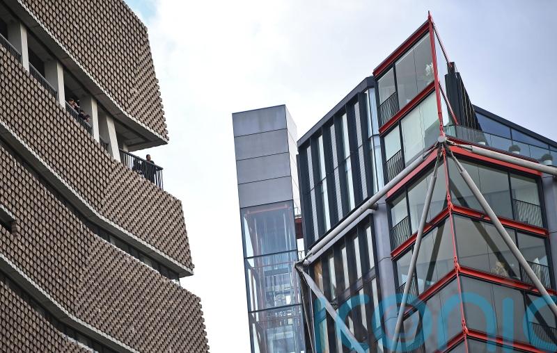 Supreme Court to rule on Tate Modern flats privacy battle