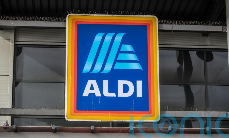Aldi loses court battle with M&S over festive gin bottles design