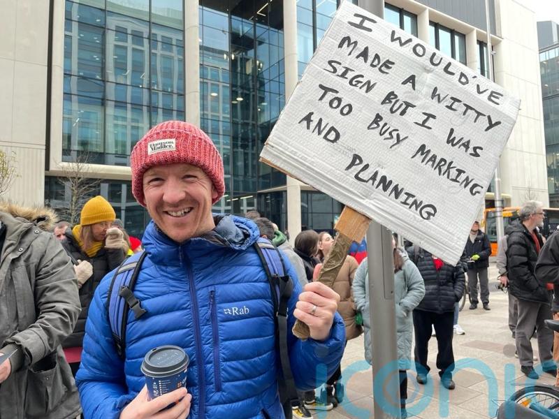 Hundreds of schools closed in Wales as teachers go on strike