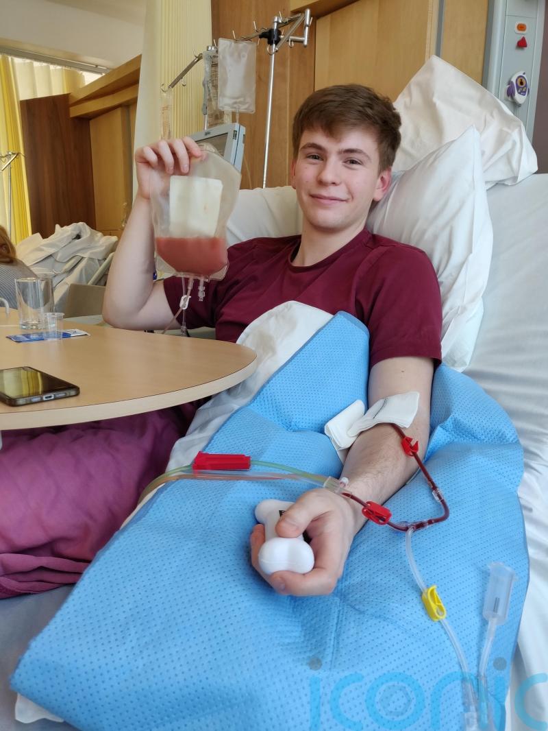 London lifeguard travels to US to meet woman he saved through stem cell donation
