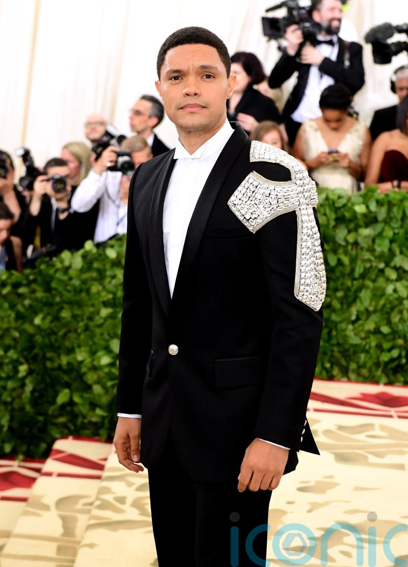 Trevor Noah jokes about Harry at 2023 Grammys