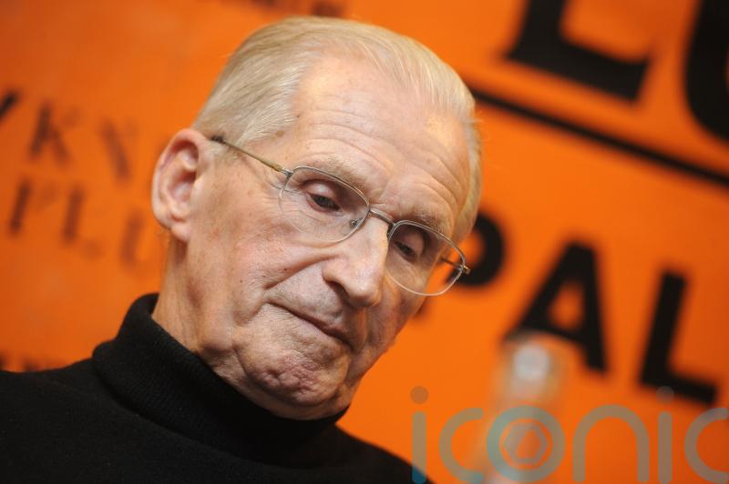 Former Czech communist leader dies at 98