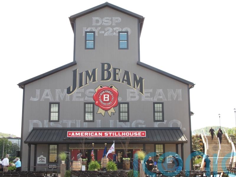 Bourbon tourism booming as visitors flock to Kentucky distilleries