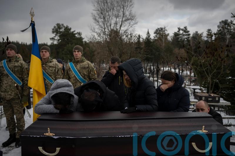 Russian shelling paving the way for fresh offensive, say Ukrainian officials