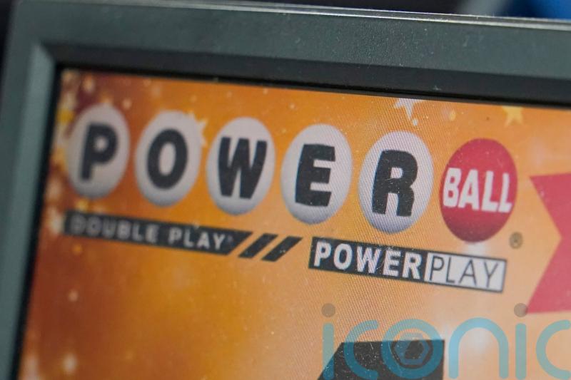 Player scoops £620m jackpot in US Powerball lottery