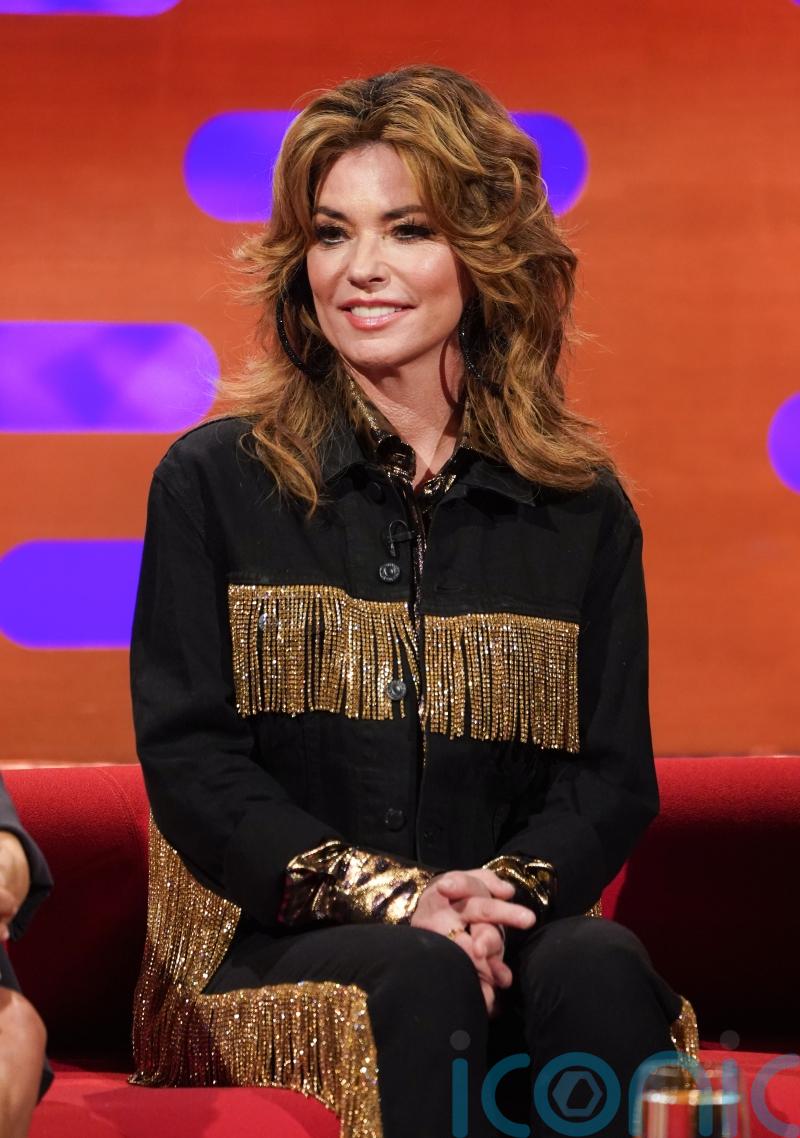 Shania Twain ‘proud of big scar’ following ‘miracle’ throat surgery