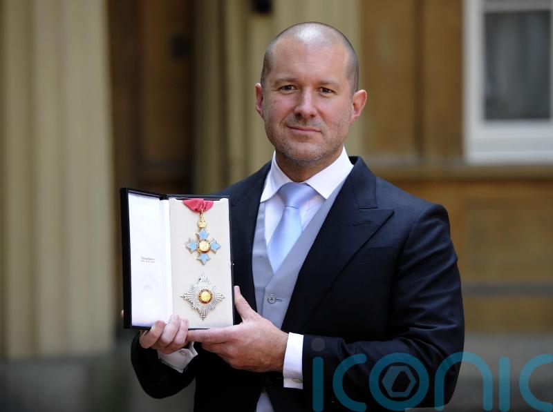 Coronation emblem created by Apple’s former design guru unveiled
