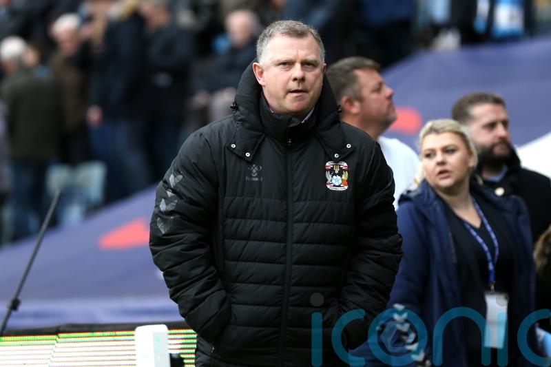 Would have been a travesty if Coventry lost against Luton – Mark Robins