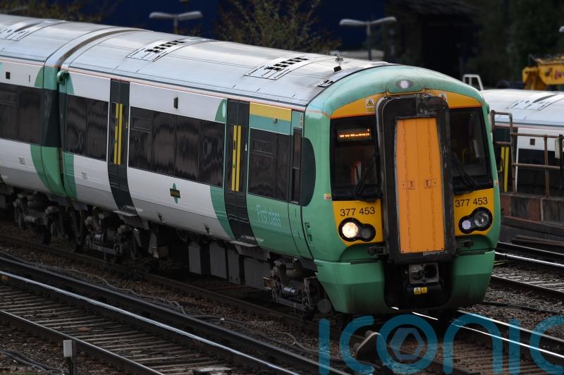 Cut-price train tickets to lure commuters back on Mondays and Fridays