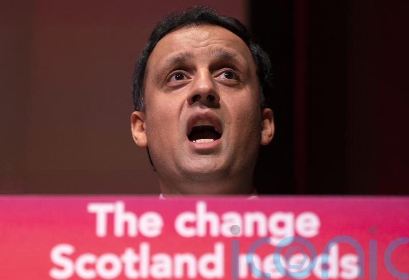 Scottish Labour unveils policy to sell empty homes for £1