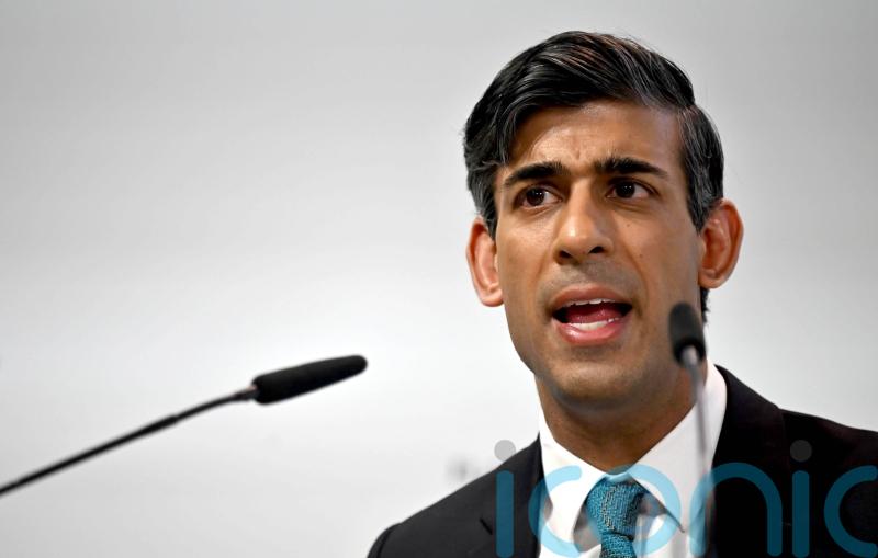 Rishi Sunak presses to unveil Protocol deal despite backlash from Tories and DUP