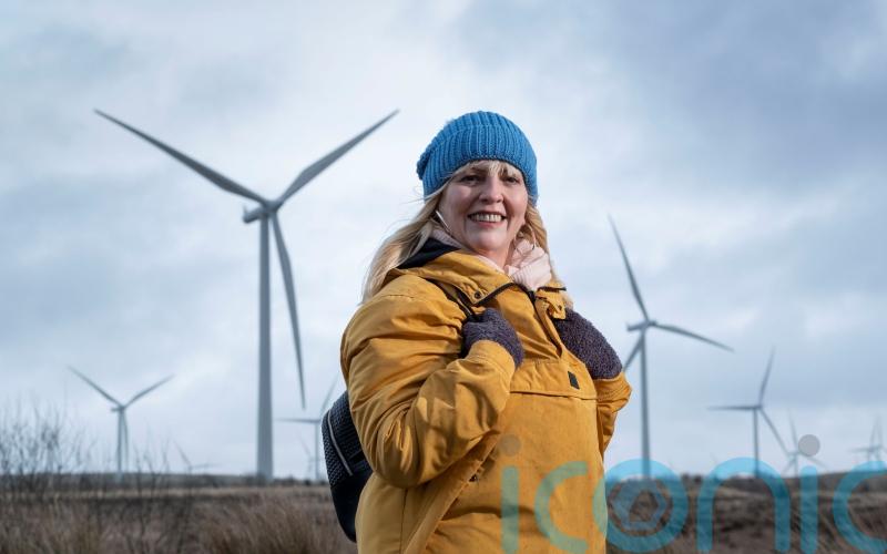 Ovarian cancer survivor becomes world’s first ‘turbine bagger’
